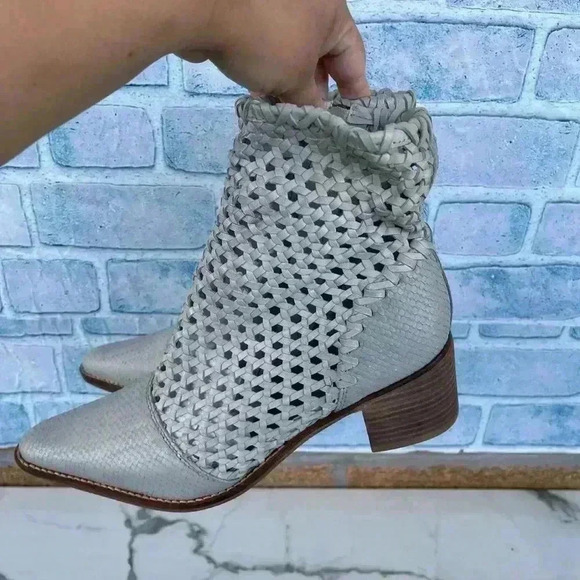 FREE PEOPLE  IN THE LOOP WOVEN BOOTS SIZE 41/ 10.5 - Picture 6 of 12